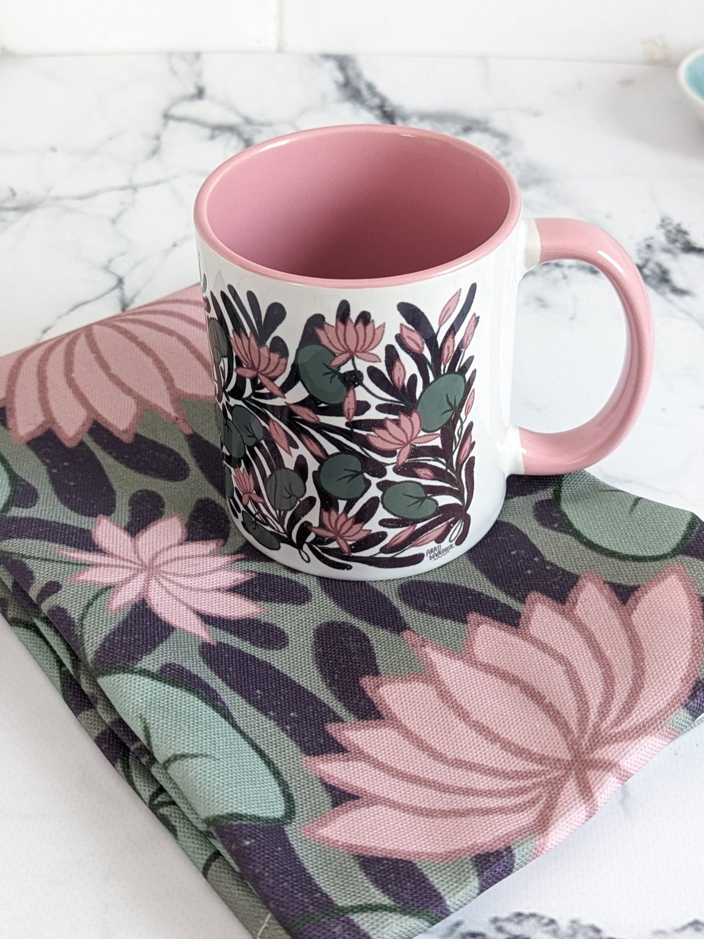 A Lotus Garden floral – ceramic mug