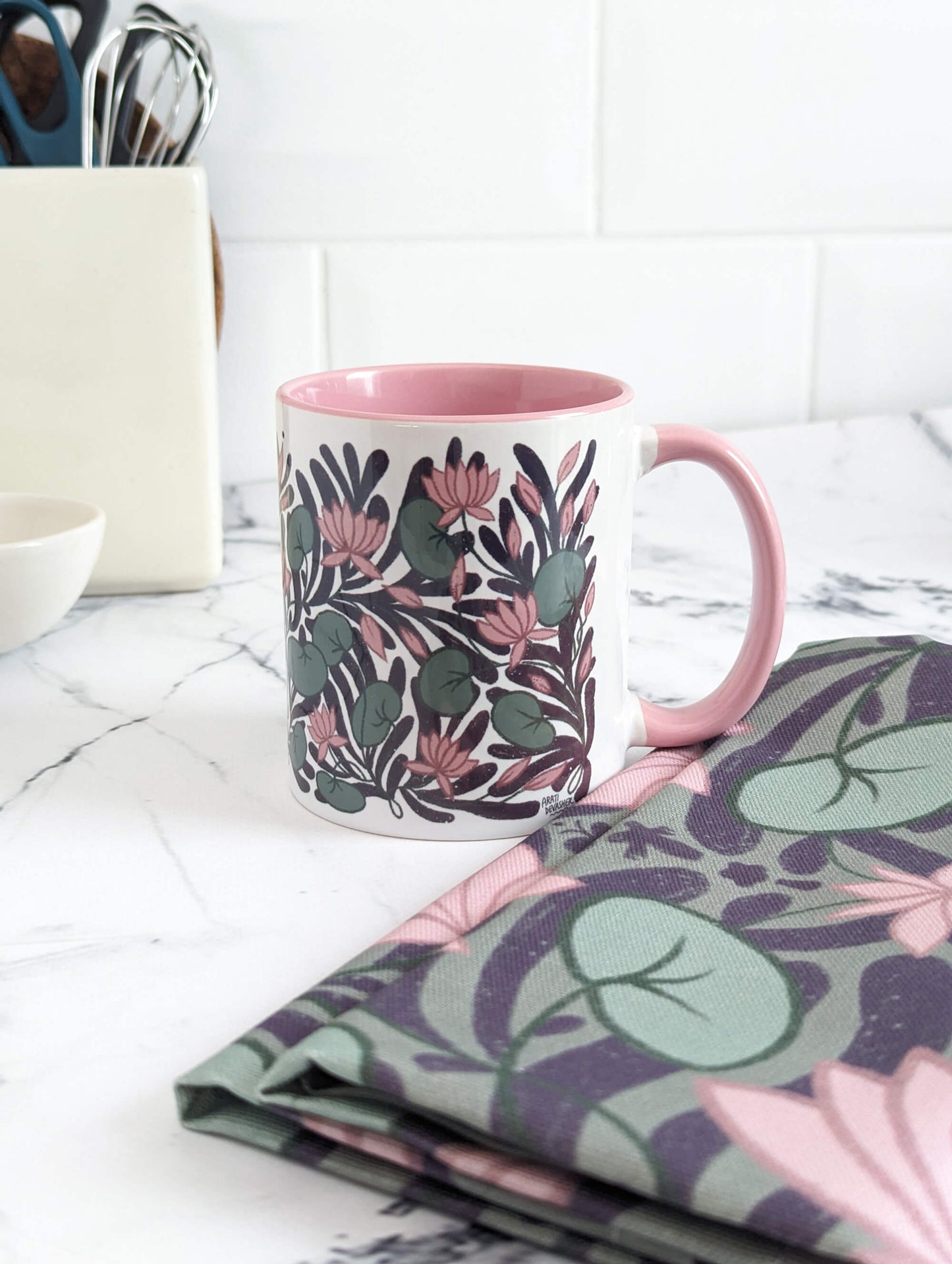 A Lotus Garden floral – gift set of mug & tea towel