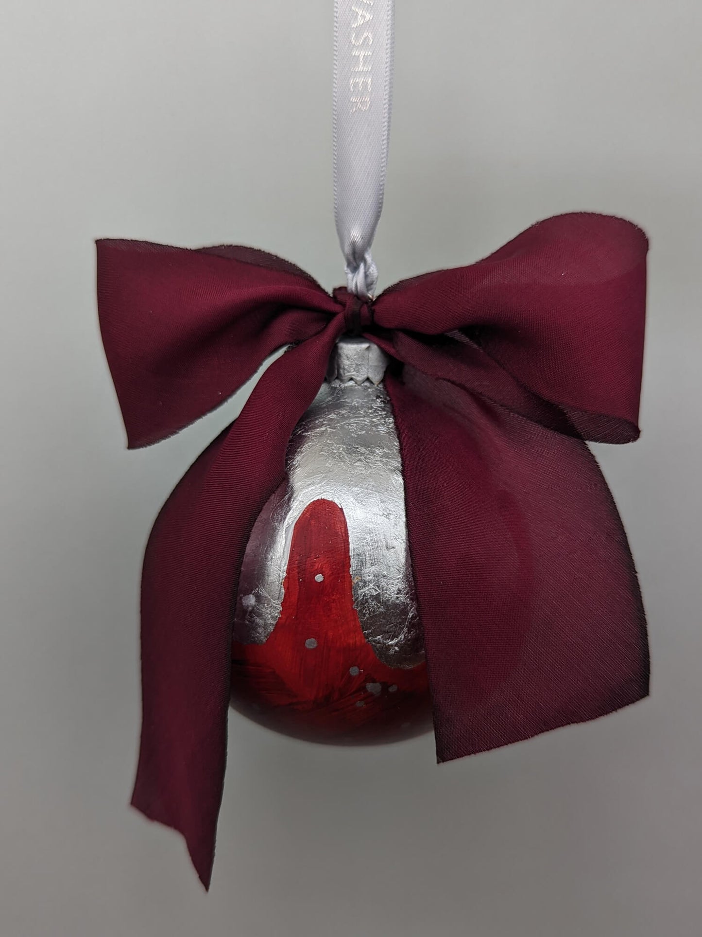 Figgy Pudding ornament – hand painted bauble