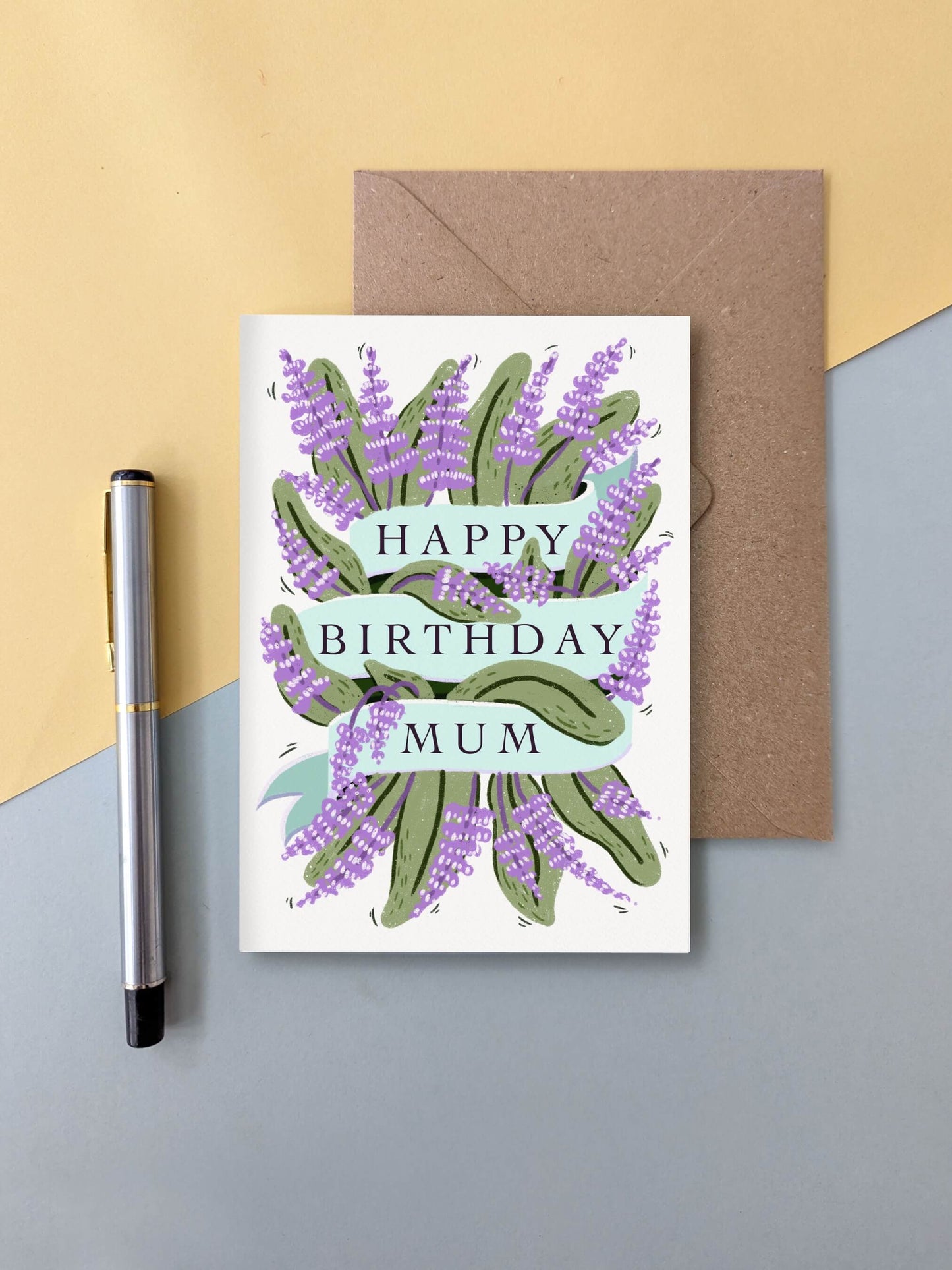 Happy Birthday Mum – floral greeting card