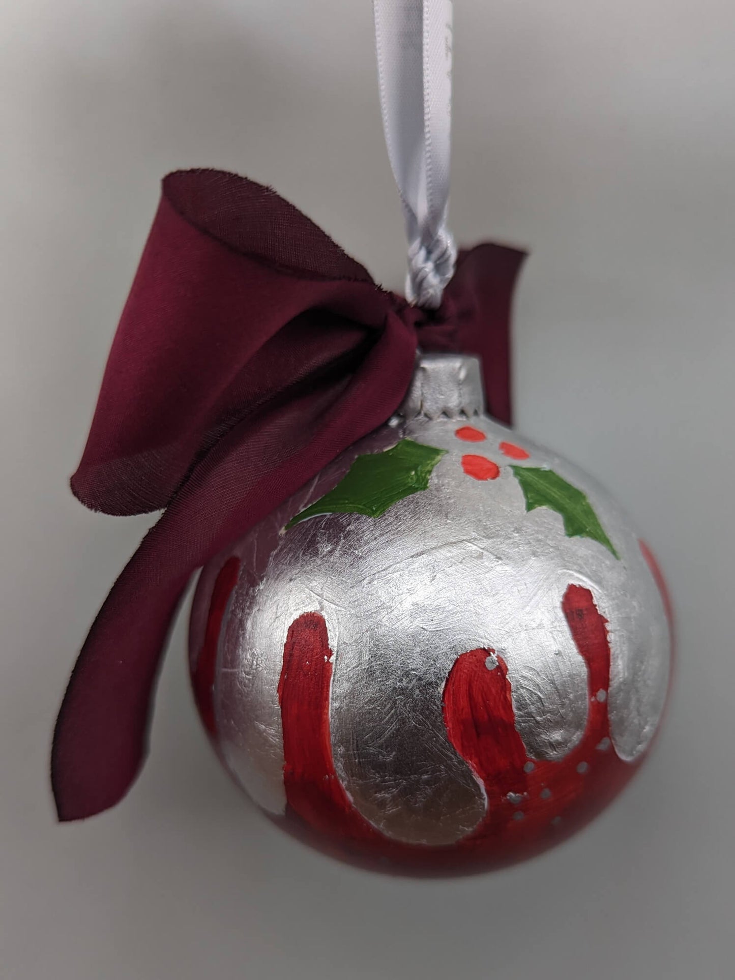 Figgy Pudding ornament – hand painted bauble